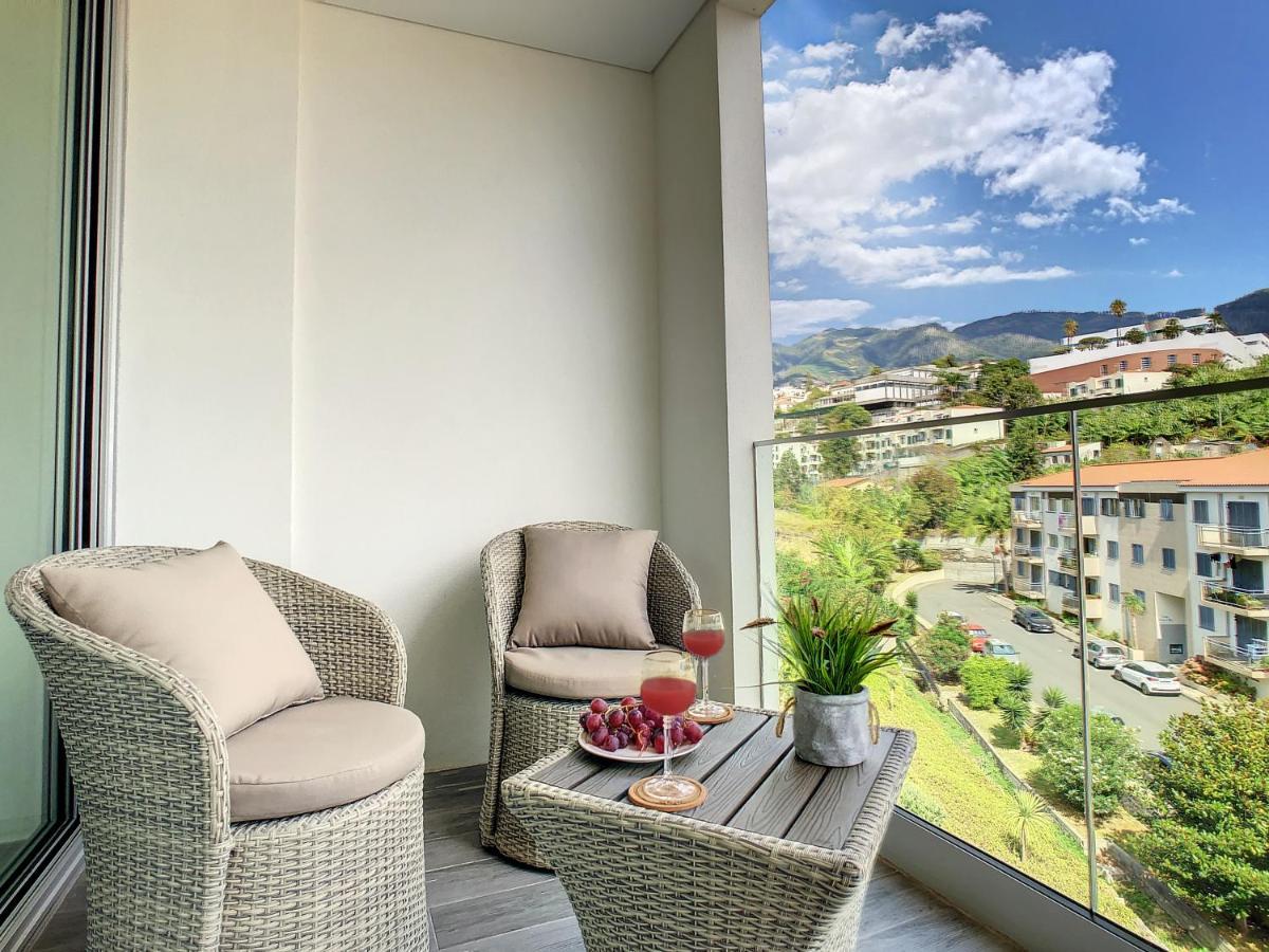 Uptown Apartment By Lovelystay Funchal  Bagian luar foto