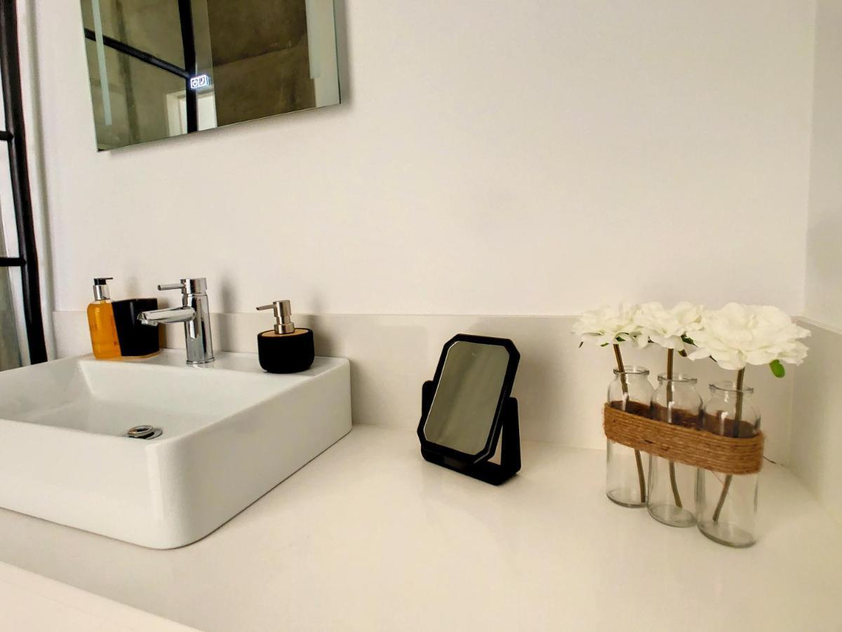 Uptown Apartment By Lovelystay Funchal  Bagian luar foto